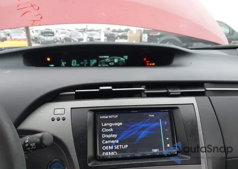 2014 Toyota Prius Three из США, поврежденный, VIN JTDKN3DU2E1768203